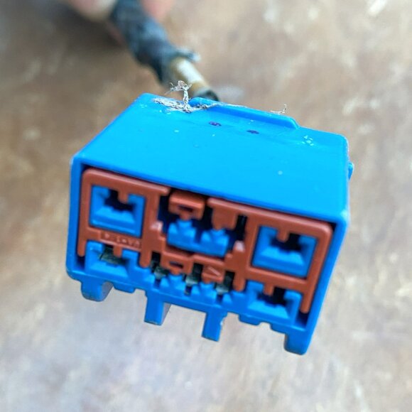 Fits 2001-03 Dodge Caravan Town & Country LH Sliding Door Track Wire Harness - Picture 5 of 9